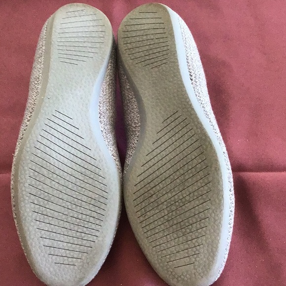 Allbirds - Picture 6 of 6